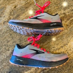 Brooks Catamount Trail Running Shoe Alloy/Pink/Black Size 7